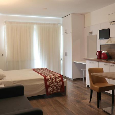 Layiotis Hotel Larnaca Exterior photo