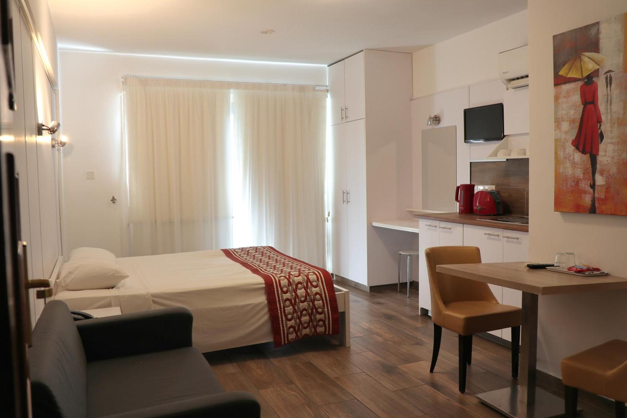 Layiotis Hotel Larnaca Exterior photo
